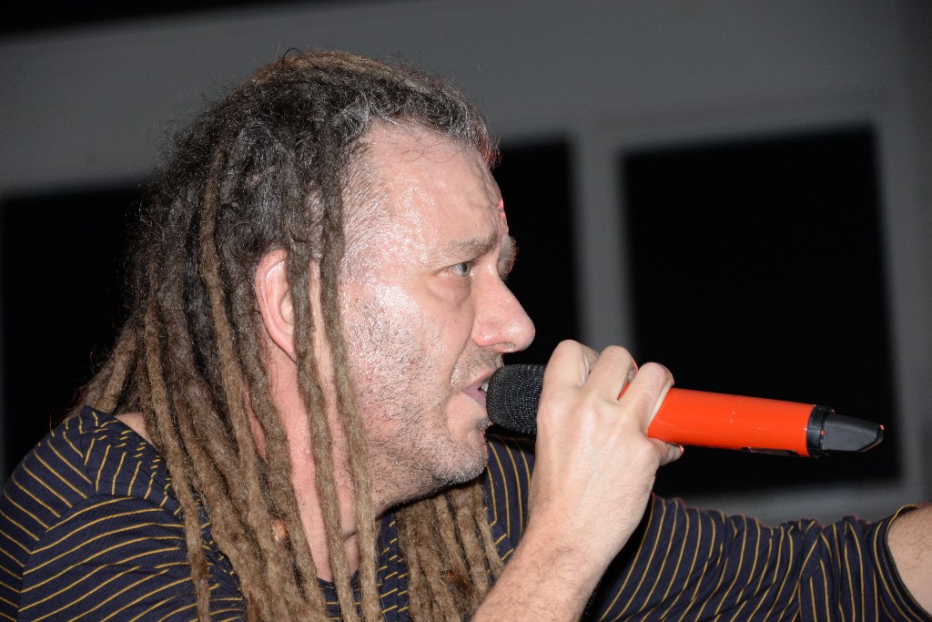 ../Images/Poppodium Noordwijk Ska en reggae 177.jpg